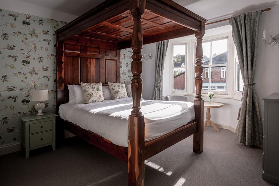 Отель The Kings Arms Otterton Бадли-Солтертон Экстерьер фото